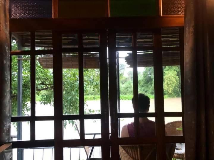 Rustic​ Charm​ Suphan​ Ban Tha Pong ภายนอก รูปภาพ
