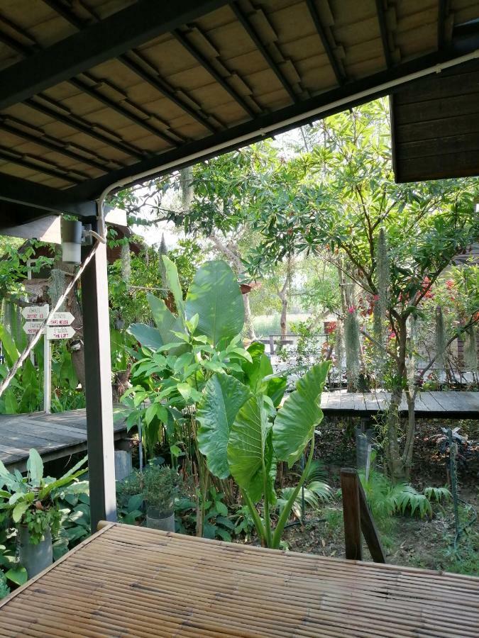 Rustic​ Charm​ Suphan​ Ban Tha Pong ภายนอก รูปภาพ