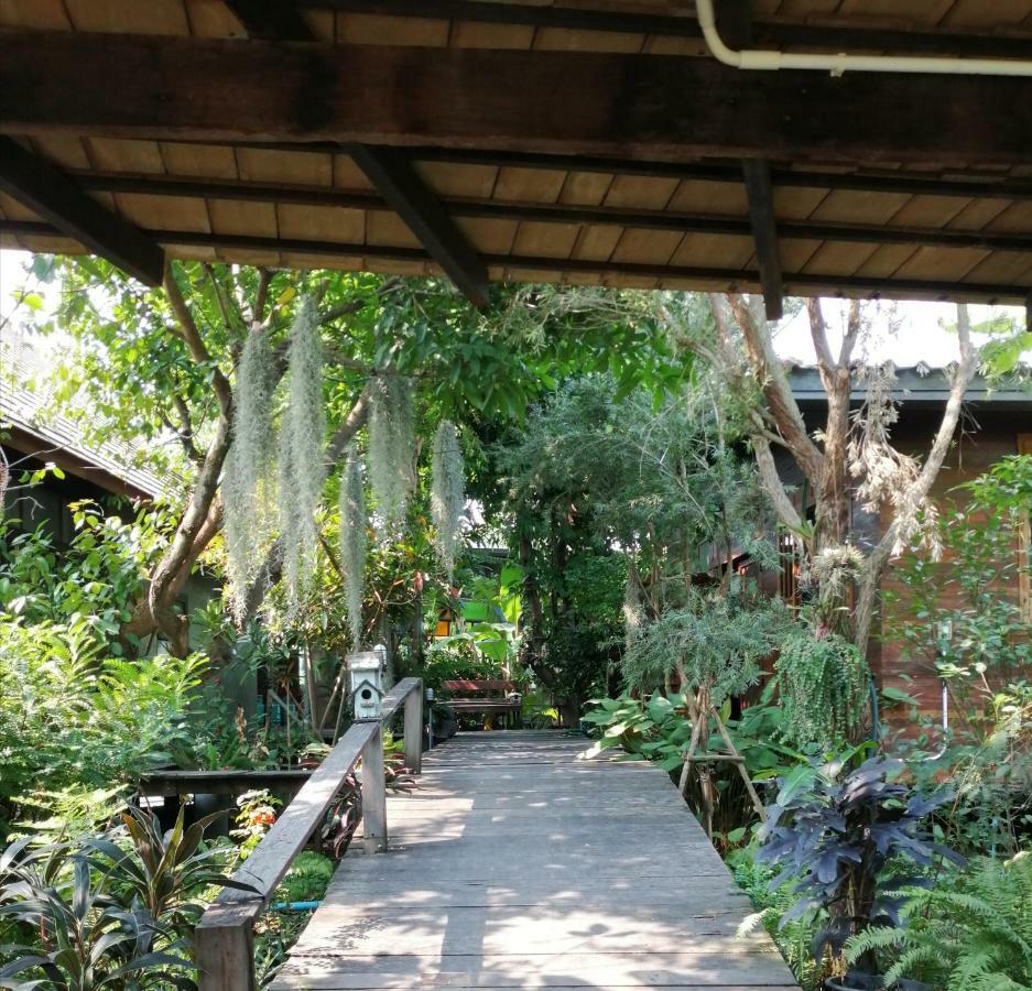 Rustic​ Charm​ Suphan​ Ban Tha Pong ภายนอก รูปภาพ