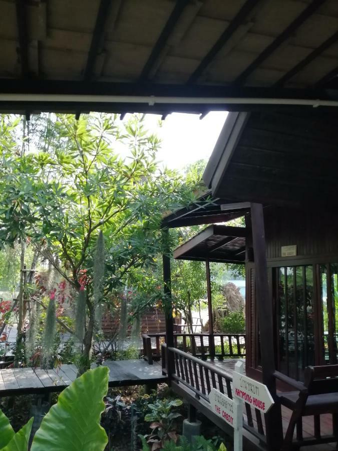 Rustic​ Charm​ Suphan​ Ban Tha Pong ภายนอก รูปภาพ